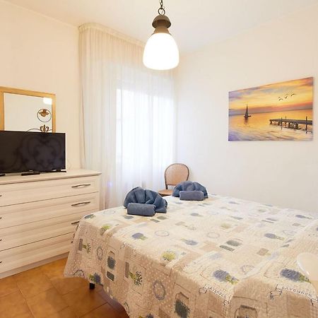 Appartamenti Dell'Arco Finale Ligure Exteriör bild